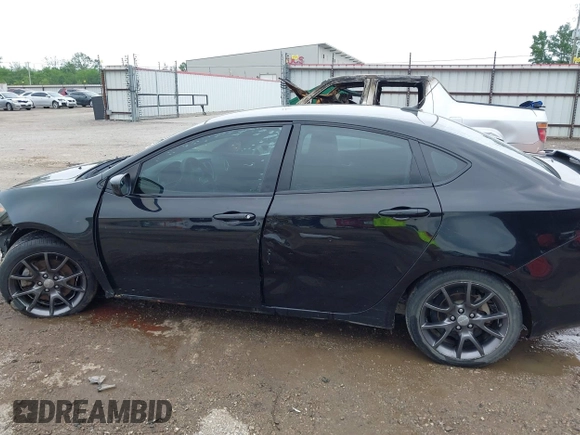 2015 Dodge Dart SE z VIN 1C3CDFAA3FD378329, wystawiony jako IAAI lot #42093951 z przebiegiem 202 499 mil mil oraz . Historia ofert i sprzedaży dostępna na DreamBid. Obrazek 14.