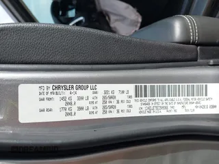 2014 Dodge Durango Citadel z VIN 1C4SDJET5EC509366, wystawiony jako IAAI lot #40735205 z przebiegiem 149 644 mil mil oraz . Historia ofert i sprzedaży dostępna na DreamBid. Obrazek 9.