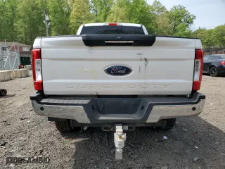 2019 Ford Super Duty F-250 SRW XL with VIN 1FT7W2B65KEC65559, listed as a Copart auction lot 53645205 with 90,969 mi miles and Salvage Title. Bid and sale history available at carsss.com. Image 6.