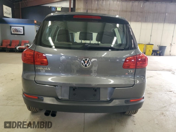 2016 Volkswagen Tiguan S with VIN WVGBV7AX7GW578033, listed as a Copart auction lot 54821755 with 127,317 mi miles and Clean Title. Bid and sale history available at DreamBid. Image 6.