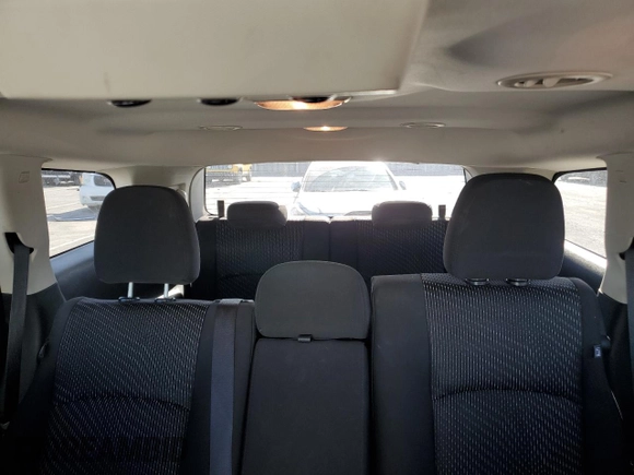 2017 Dodge Journey SXT with VIN 3C4PDCBG7HT531547, listed as a Copart auction lot 52322685 with 121,876 mi miles and Salvage title. Bid and sale history available at DreamBid. Image 10.