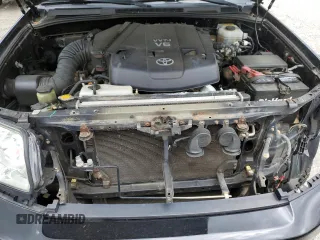 2004 Toyota 4Runner SR5 z VIN JTEBU14R040030242, wystawiony jako Copart lot #57831435 z przebiegiem 223 883 mil mil oraz Szkoda całkowita • Salvage title. Historia ofert i sprzedaży dostępna na DreamBid. Obrazek 12.