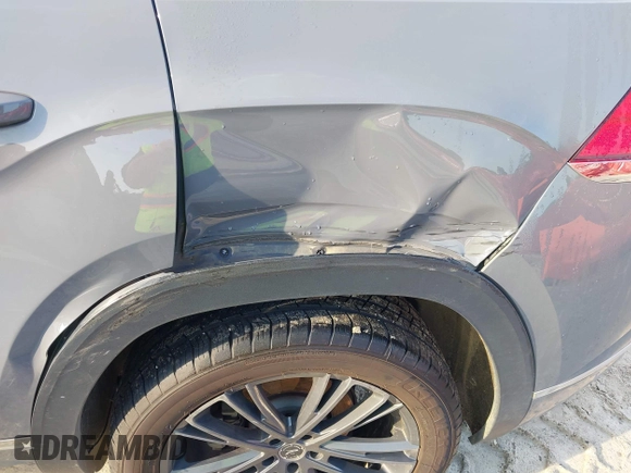 2020 Volkswagen Atlas SEL R-Line with VIN 1V2RE2CA6LC217059, listed as a IAAI auction lot 42440414 with 100,826 mi miles and . Bid and sale history available at DreamBid. Image 21.