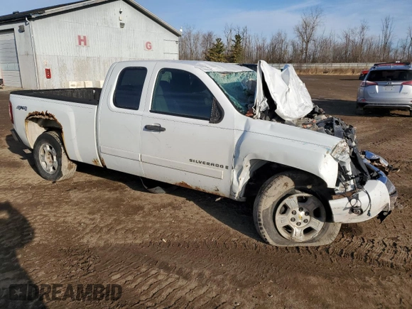 2007 Chevrolet Silverado 1500 1LT with VIN 2GCEK19J871714510, listed as a Copart auction lot 49870235 with Not Provided miles and Clean Title. Bid and sale history available at DreamBid. Image 4.