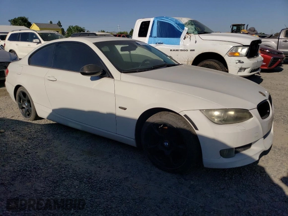 2011 BMW 3 Series 328i with VIN WBAWV13519P121372, listed as a Copart auction lot 53003985 with 138,535 mi miles and Clean Title. Bid and sale history available at carsss.com. Image 4.