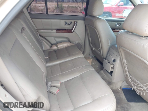 2004 Kia Sorento LX z VIN KNDJD733445286113, wystawiony jako IAAI lot #42365539 z przebiegiem 179 013 mil mil oraz . Historia ofert i sprzedaży dostępna na DreamBid. Obrazek 8.