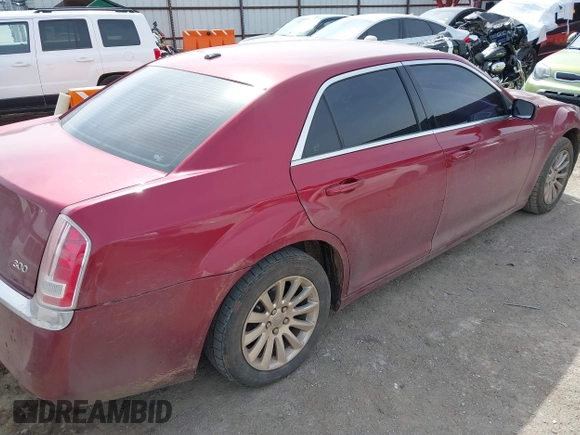 2013 Chrysler 300 with VIN 2C3CCAAG3DH658472, listed as a IAAI auction lot 41725689 with 103,541 mi miles. Bid and sale history available at carsss.com. Image 4.