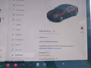 2019 Tesla Model 3 Mid Range z VIN 5YJ3E1EA7KF445040, wystawiony jako IAAI lot #41954956 z przebiegiem 68 004 mil mil oraz . Historia ofert i sprzedaży dostępna na DreamBid. Obrazek 15.