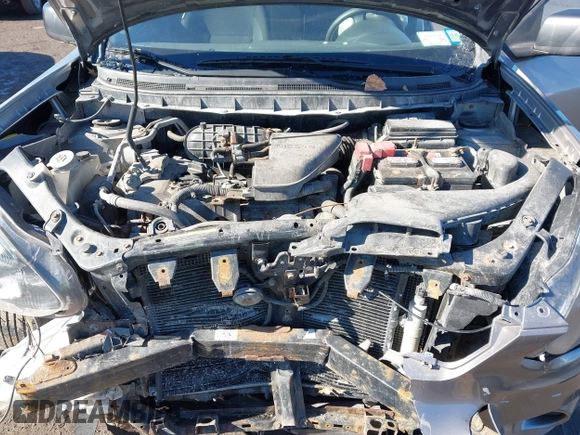 2015 Nissan Rogue S with VIN JN8AS5MVXFW770931, listed as a IAAI auction lot 41575344 with 160,556 mi miles and . Bid and sale history available at DreamBid. Image 10.