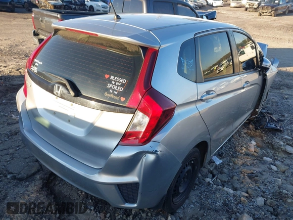 2016 Honda Fit LX with VIN JHMGK5H58GX003864, listed as a IAAI auction lot 41554364 with 258,819 mi miles. Bid and sale history available at carsss.com. Image 4.