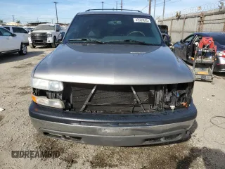 2001 Chevrolet Suburban LT with VIN 3GNEC16T71G125313, listed as a Copart auction lot 42569695 with 317,922 mi miles and Salvage Title. Bid and sale history available at carsss.com. Image 5.