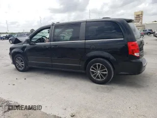 2017 Dodge Grand Caravan SXT with VIN 2C4RDGCG3HR749616, listed as a Copart auction lot 55267925 with 101,333 mi miles and Salvage Title. Bid and sale history available at DreamBid. Image 2.