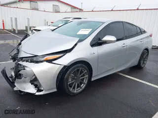 2017 Toyota Prius Prime Plus with VIN JTDKARFP3H3001281, listed as a IAAI auction lot 41205903 with NaN miles. Bid and sale history available at carsss.com. Image 21.