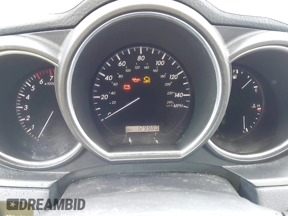 2006 Lexus RX 330 with VIN 2T2HA31U66C109382, listed as a IAAI auction lot 41922828 with 129,980 mi miles. Bid and sale history available at carsss.com. Image 7.