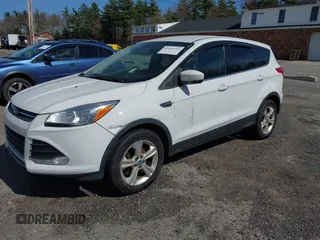 2013 Ford Escape SE with VIN 1FMCU0GXXDUA73875, listed as a IAAI auction lot 42164115 with 195,712 mi miles and . Bid and sale history available at carsss.com. Image 17.