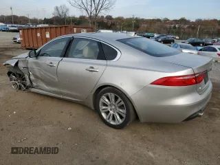 2016 Jaguar XF 35t Premium with VIN SAJBD4BV0GCY24278, listed as a Copart auction lot 80943394 with 52,179 mi miles and Salvage Title. Bid and sale history available at carsss.com. Image 2.