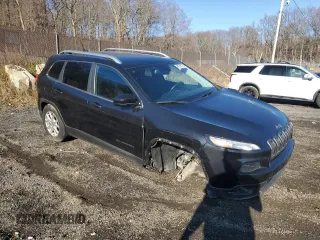 2014 Jeep Cherokee Latitude with VIN 1C4PJMCS3EW152682, listed as a Copart auction lot 48500135 with 111,263 mi miles and Salvage Title. Bid and sale history available at carsss.com. Image 4.