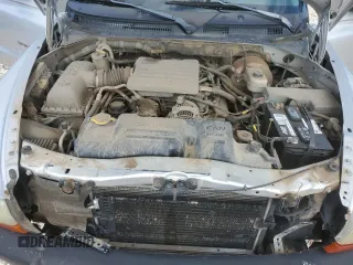 2002 Dodge Dakota Sport with VIN 1B7HG38N02S691280, listed as a Copart auction lot 66309924 with 227,327 mi miles and Clean Title. Bid and sale history available at carsss.com. Image 11.