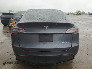 2021 Tesla Model Y Long Range z VIN 5YJYGDEE6MF209034, wystawiony jako Copart lot #57313585 z przebiegiem 54 259 mil mil oraz Szkoda całkowita • Salvage title. Historia ofert i sprzedaży dostępna na DreamBid. Obrazek 6.