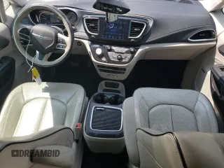 2018 Chrysler Pacifica Hybrid Limited с VIN 2C4RC1N7XJR125203, выставлен на аукционе Copart как лот 60689355 с пробегом 80 860 миль миль и Чистый • Clean title. История ставок и продаж доступна на DreamBid. Изображение 8.