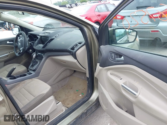 2013 Ford Escape SE with VIN 1FMCU9GX2DUC43098, listed as a IAAI auction lot 42687520 with 104,084 mi miles and . Bid and sale history available at DreamBid. Image 5.