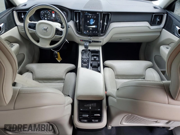 2020 Volvo XC60 Inscription z VIN YV4102DLXL1516978, wystawiony jako Copart lot #54414035 z przebiegiem 67 363 mil mil oraz Szkoda całkowita • Salvage title. Historia ofert i sprzedaży dostępna na DreamBid. Obrazek 8.