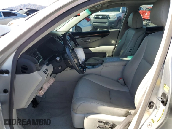 2008 Lexus LS 460 L with VIN JTHGL46F585029290, listed as a Copart auction lot 48485505 with Not provided miles and Salvage title. Bid and sale history available at DreamBid. Image 7.