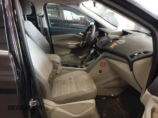 2013 Ford Escape SE with VIN 1FMCU0G99DUA53182, listed as a IAAI auction lot 42613814 with 198,330 mi miles and . Bid and sale history available at DreamBid. Image 5.