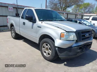 2007 Ford F-150 XL with VIN 1FTRF12237KC41544, listed as a IAAI auction lot 41813491 with 142,785 mi miles. Bid and sale history available at carsss.com. Image 1.