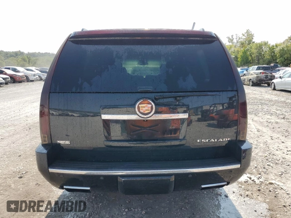 2012 Cadillac Escalade ESV Premium z VIN 1GYS4JEF5CR301440, wystawiony jako Copart lot #69517754 z przebiegiem 235 879 mil mil oraz Szkoda całkowita • Salvage title. Historia ofert i sprzedaży dostępna na DreamBid. Obrazek 6.