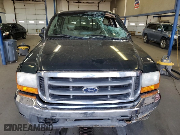 2001 Ford F-350 XL with VIN 1FTSX31F41EB20123, listed as a Copart auction lot 46941455 with 468,792 mi miles and Salvage Title. Bid and sale history available at DreamBid. Image 5.