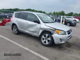 2011 Toyota RAV4 Sport with VIN 2T3RF4DV4BW092781, listed as a IAAI auction lot 42428260 with 205,460 mi miles and . Bid and sale history available at DreamBid. Image 1.
