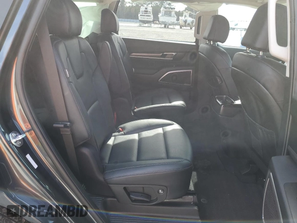2024 Kia Telluride S with VIN 5XYP64GC2RG551607, listed as a Copart auction lot 45722785 with 6,822 mi miles and Salvage Title. Bid and sale history available at carsss.com. Image 12.