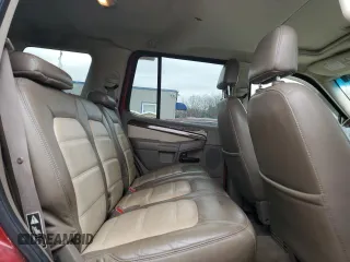 2002 Ford Explorer Eddie Bauer z VIN 1FMZU74E92ZA92214, wystawiony jako Copart lot #50158195 z przebiegiem 277 695 mil mil oraz Szkoda całkowita • Salvage title. Historia ofert i sprzedaży dostępna na DreamBid. Obrazek 11.