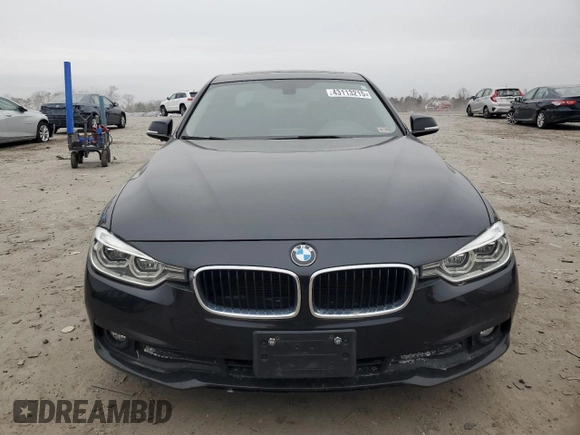 2018 BMW 3 Series 320i xDrive with VIN WBA8E5G53JNU46177, listed as a Copart auction lot 43113215 with 82,616 mi miles and Salvage Title. Bid and sale history available at carsss.com. Image 5.