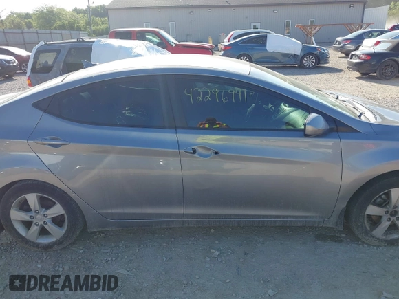 2012 Hyundai Elantra Limited z VIN KMHDH4AE2CU455811, wystawiony jako IAAI lot #42296941 z przebiegiem 230 105 mil mil oraz . Historia ofert i sprzedaży dostępna na DreamBid. Obrazek 13.