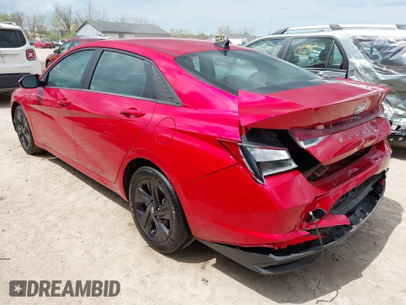 2023 Hyundai Elantra SEL with VIN 5NPLM4AG1PH098568, listed as a IAAI auction lot 42092743 with 26,656 mi miles and . Bid and sale history available at DreamBid. Image 3.