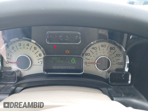 2013 Ford Expedition XLT with VIN 1FMJU1H52DEF31591, listed as a IAAI auction lot 42243398 with 195,385 mi miles and . Bid and sale history available at DreamBid. Image 7.