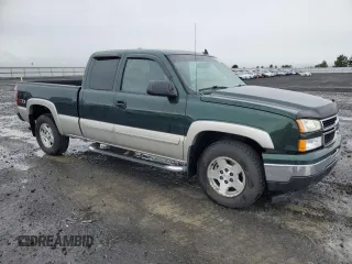 2006 Chevrolet Silverado 1500 LT2 with VIN 1GCEK19B16Z175582, listed as a Copart auction lot 54576735 with 282,876 mi miles and Salvage Title. Bid and sale history available at carsss.com. Image 4.