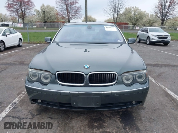 2005 BMW 7 Series 745Li with VIN WBAGN63595DS56807, listed as a IAAI auction lot 42018921 with 128,230 mi miles and . Bid and sale history available at carsss.com. Image 6.