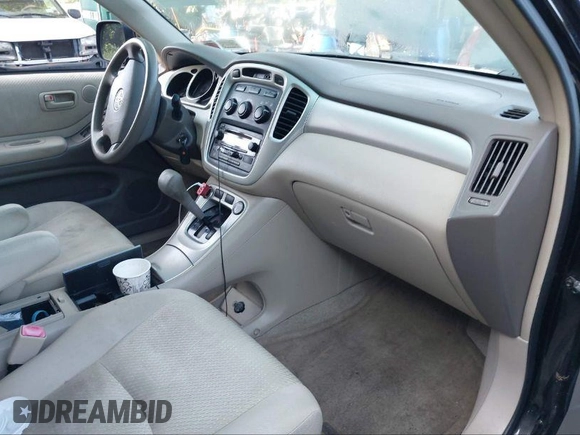 2006 Toyota Highlander w/3rd Row z VIN JTEEP21A960137219, wystawiony jako IAAI lot #41190319 z przebiegiem Nie podano mil oraz . Historia ofert i sprzedaży dostępna na DreamBid. Obrazek 5.