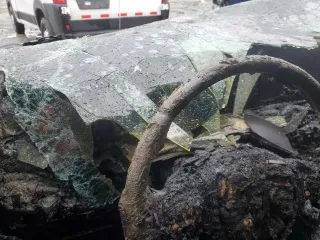 2023 Kia Telluride S z VIN 5XYP6DGC4PG343032, wystawiony jako Copart lot #44969845 z przebiegiem Nie podano mil oraz Nie do naprawy • Non repairable. Historia ofert i sprzedaży dostępna na DreamBid. Obrazek 9.