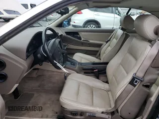 1995 BMW 8 Series z VIN WBAEF6328SCC89764, wystawiony jako Copart lot #82695124 z przebiegiem 94 177 mil mil oraz Czysty tytuł • Clean title. Historia ofert i sprzedaży dostępna na DreamBid. Obrazek 7.