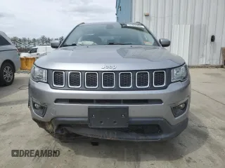 2018 Jeep Compass Latitude with VIN 3C4NJDBBXJT230562, listed as a Copart auction lot 51634095 with 74,464 mi miles and Salvage Title. Bid and sale history available at carsss.com. Image 5.