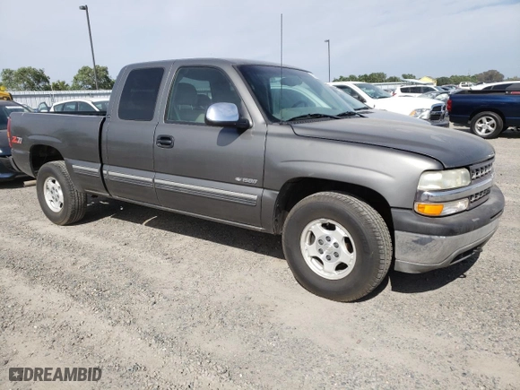 2000 Chevrolet Silverado 1500 LS with VIN 2GCEK19T1Y1279493, listed as a Copart auction lot 53395005 with 236,146 mi miles and Clean Title. Bid and sale history available at carsss.com. Image 4.