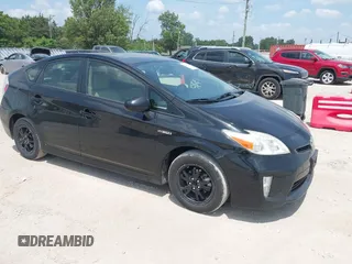 2014 Toyota Prius Four z VIN JTDKN3DU0E0384197, wystawiony jako IAAI lot #42519799 z przebiegiem 511 035 mil mil oraz . Historia ofert i sprzedaży dostępna na DreamBid. Obrazek 1.