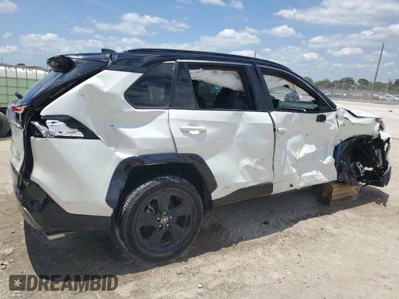 2021 Toyota RAV4 Hybrid XSE with VIN 4T3E6RFV3MU061808, listed as a Copart auction lot 57048025 with 20,614 mi miles and Salvage title. Bid and sale history available at DreamBid. Image 3.