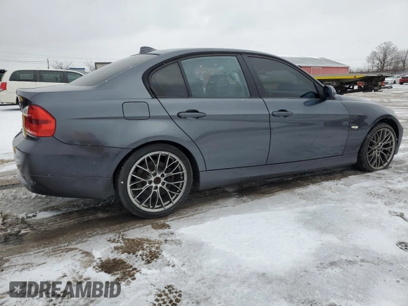 2006 BMW 3 Series 325xi with VIN WBAVD13576KT80097, listed as a Copart auction lot 47649225 with 248,723 mi miles and Salvage title. Bid and sale history available at DreamBid. Image 3.