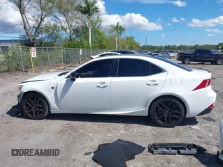 2014 Lexus IS 250 with VIN JTHBF1D26E5021050, listed as a IAAI auction lot 41688315 with 136,567 mi miles. Bid and sale history available at carsss.com. Image 14.