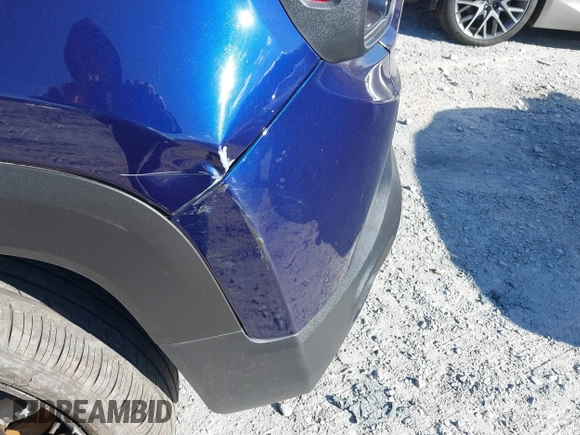 2020 Jeep Renegade Latitude with VIN ZACNJABB5LPL87163, listed as a IAAI auction lot 40948221 with 118,125 mi miles and . Bid and sale history available at DreamBid. Image 19.